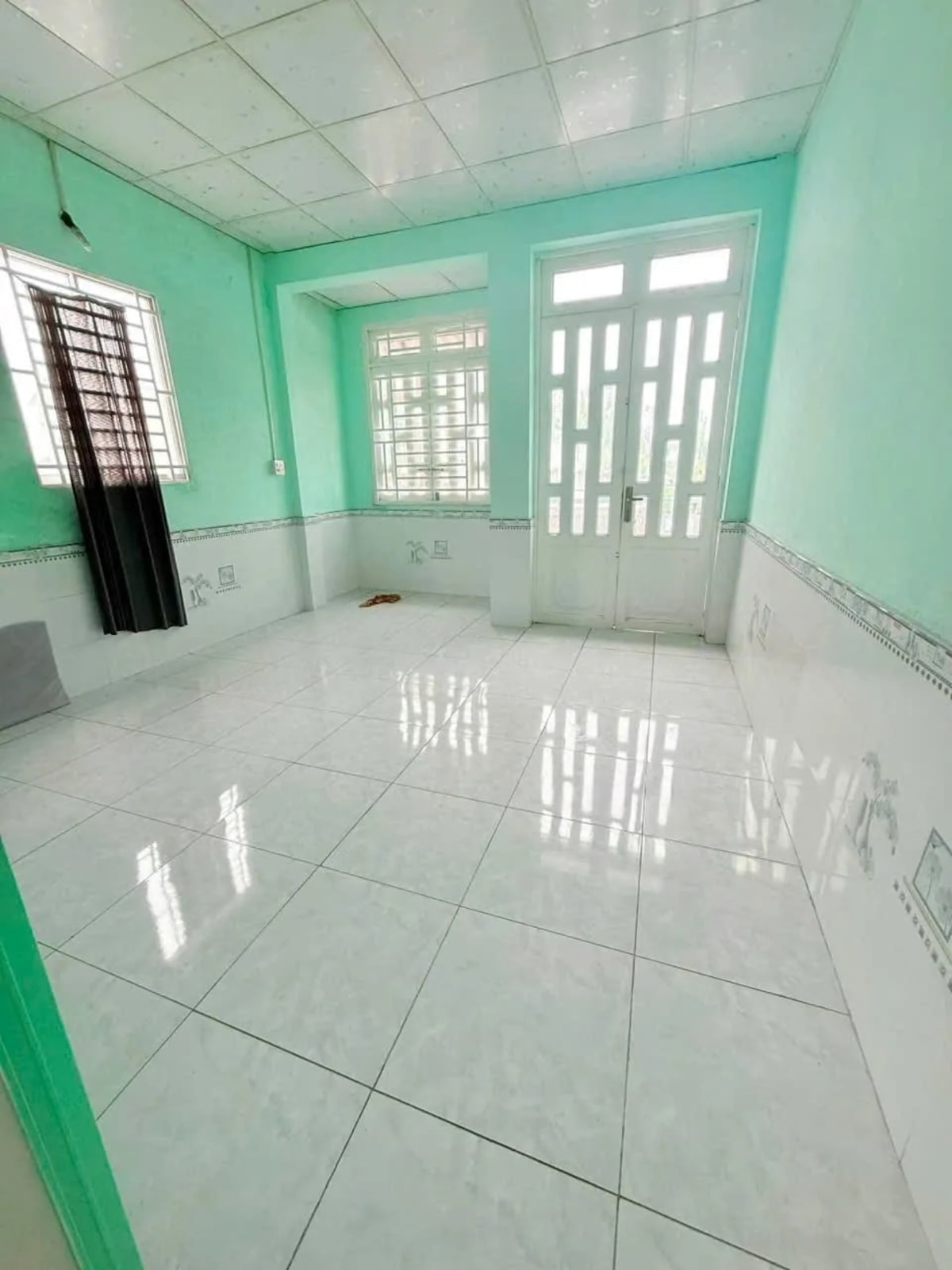 Cho thuê nhà 2 phòng ngủ hẻm Trần Quang Diệu, Bình Thủy - 5.2 Triệu/Tháng