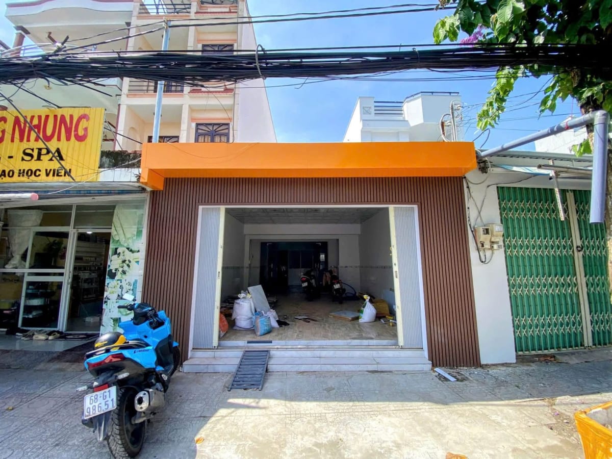 Cho thuê nhà mặt tiền Nguyễn Bỉnh Khiêm, Vĩnh Thanh, Rạch Giá - 8 Triệu/Tháng