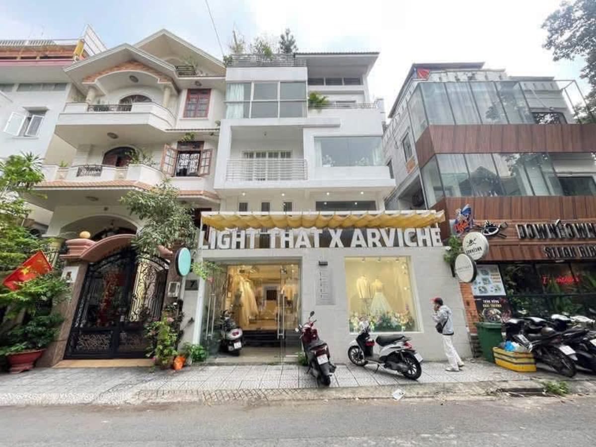 Cho thuê nhà mặt tiền nội khu Phan Xích Long - Hoa Mai, Phú Nhuận