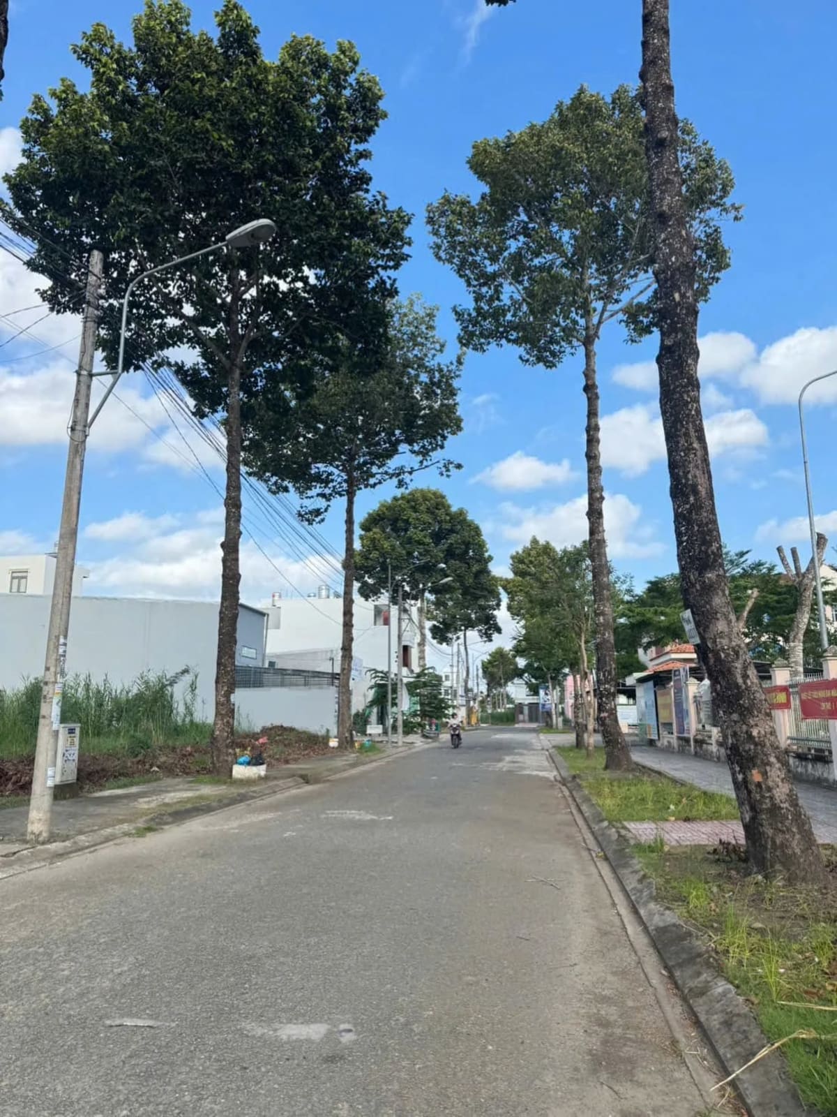 Cho thuê nhà trệt lửng KDC Ngân Thuận - 170m² - 7 Triệu/Tháng