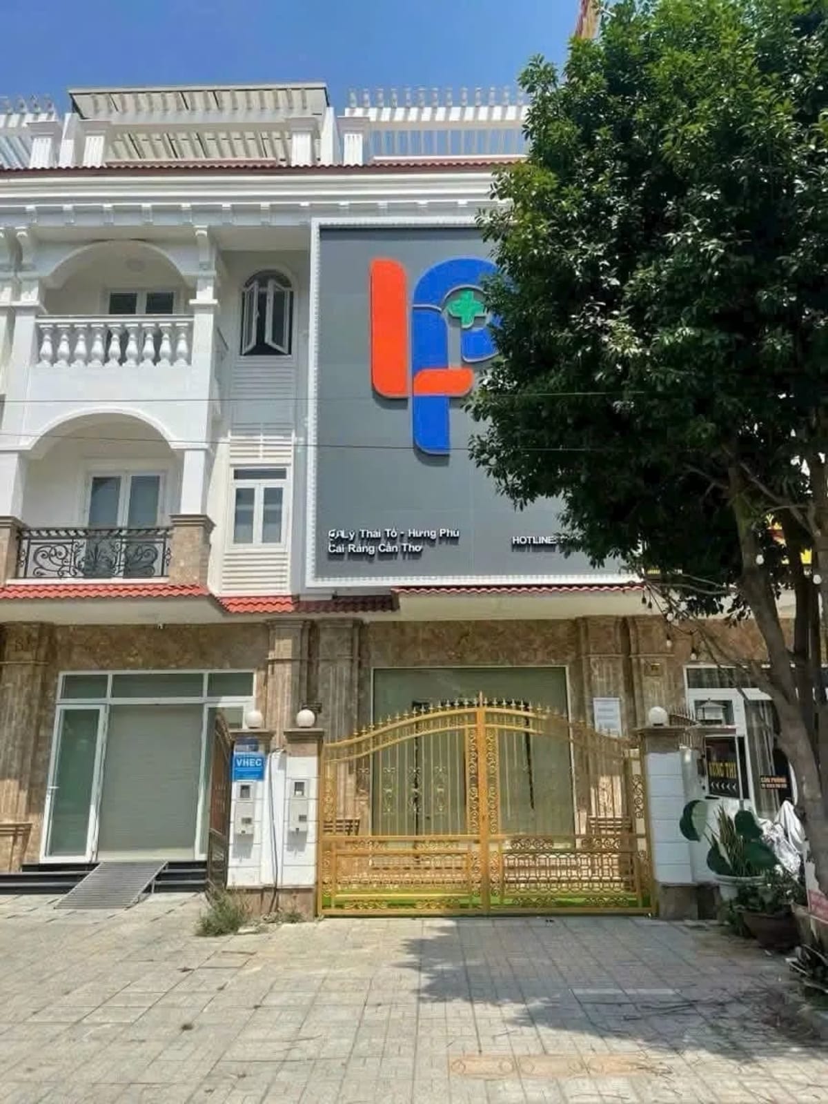 Cho thuê nhà 4 tầng mặt tiền Lý Thái Tổ, KDC Hưng Phú - 28 triệu/tháng