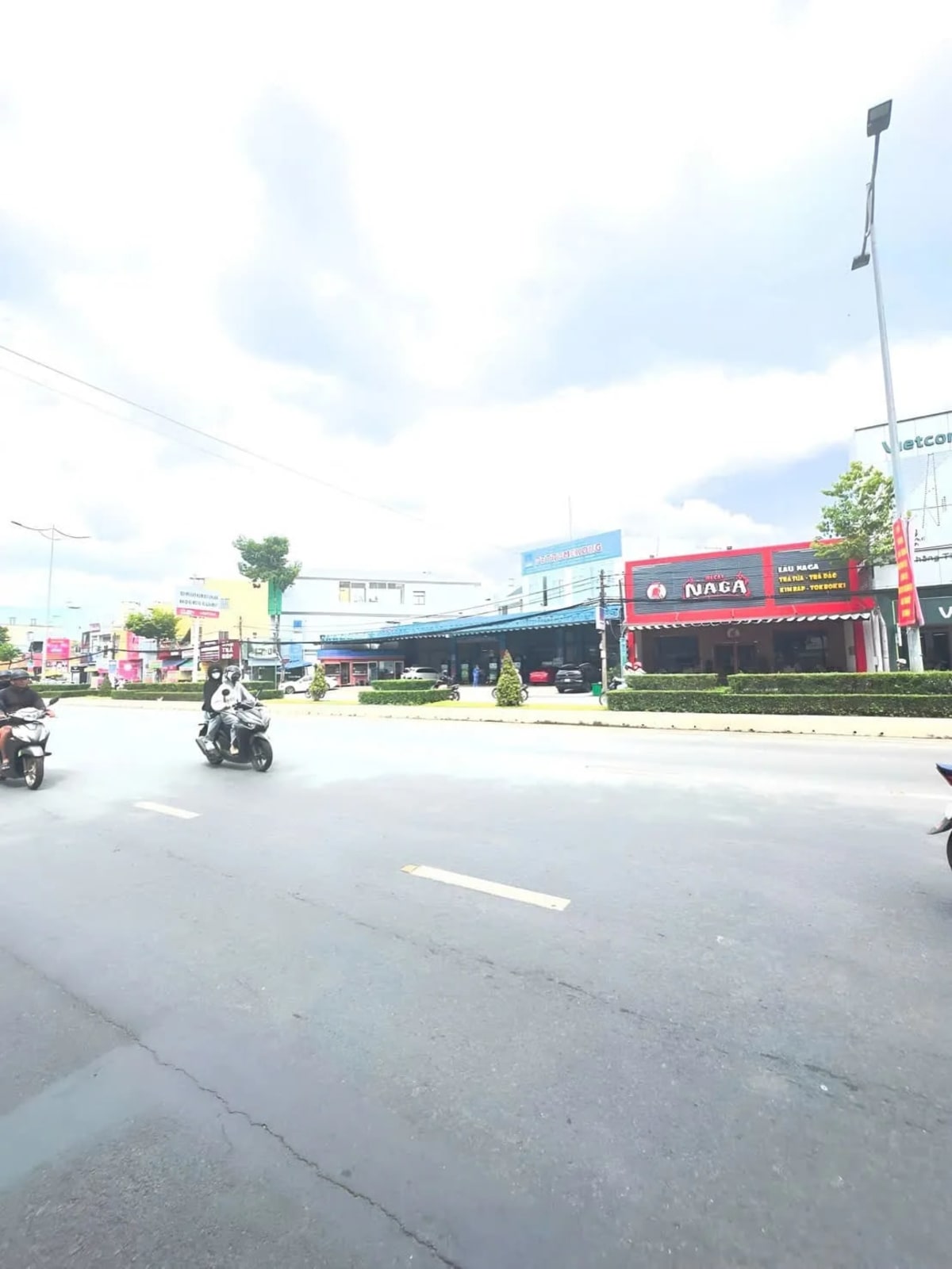 Cho thuê mặt bằng mặt tiền đường 3/2, Tân An, Cần Thơ - 399.2m² - 120 triệu/tháng