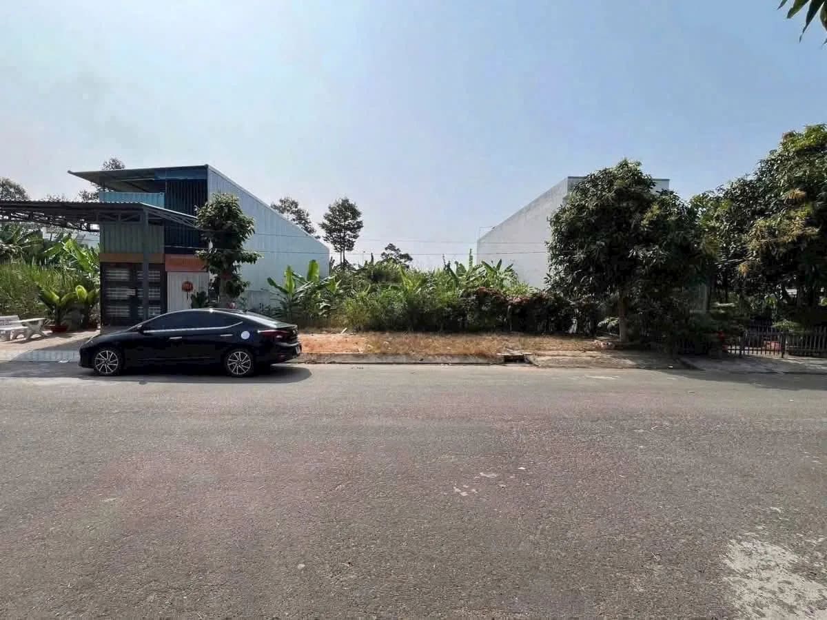 Bán 3 nền liền kề KDC Nông Thổ Sản - 360m² - 3.2 Tỷ/nền