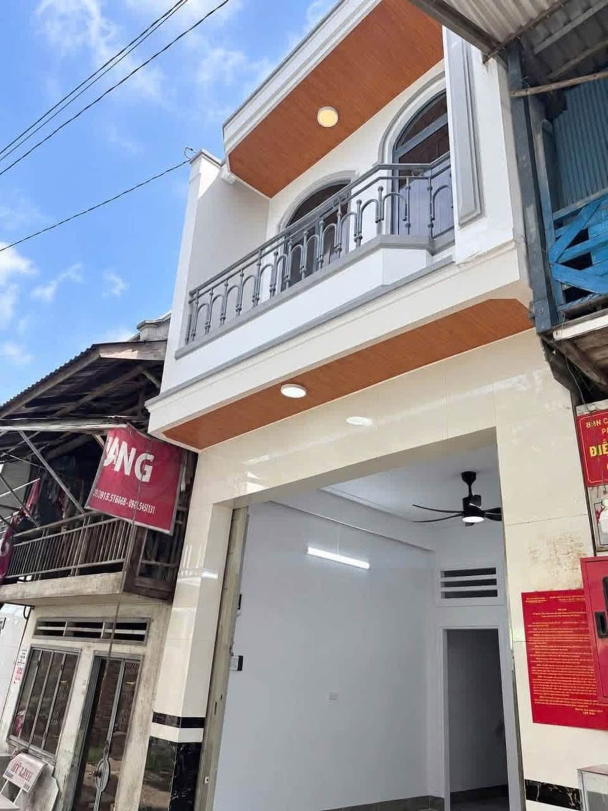 Bán nhà hẻm đường số 2 Lý Thái Tổ, Mỹ Phước, Long Xuyên - 40m² - 980 Triệu