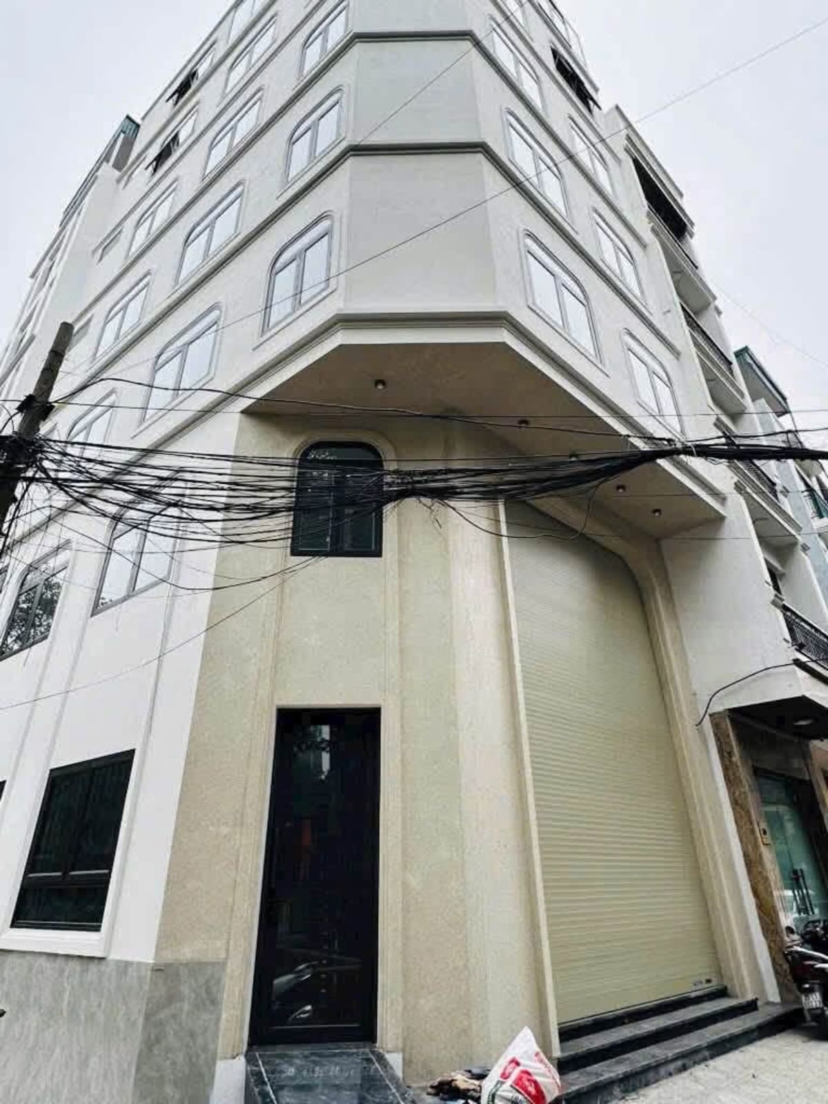 Cho thuê nguyên căn mặt phố Nguyễn Văn Trỗi, Thanh Xuân - 55 triệu/tháng
