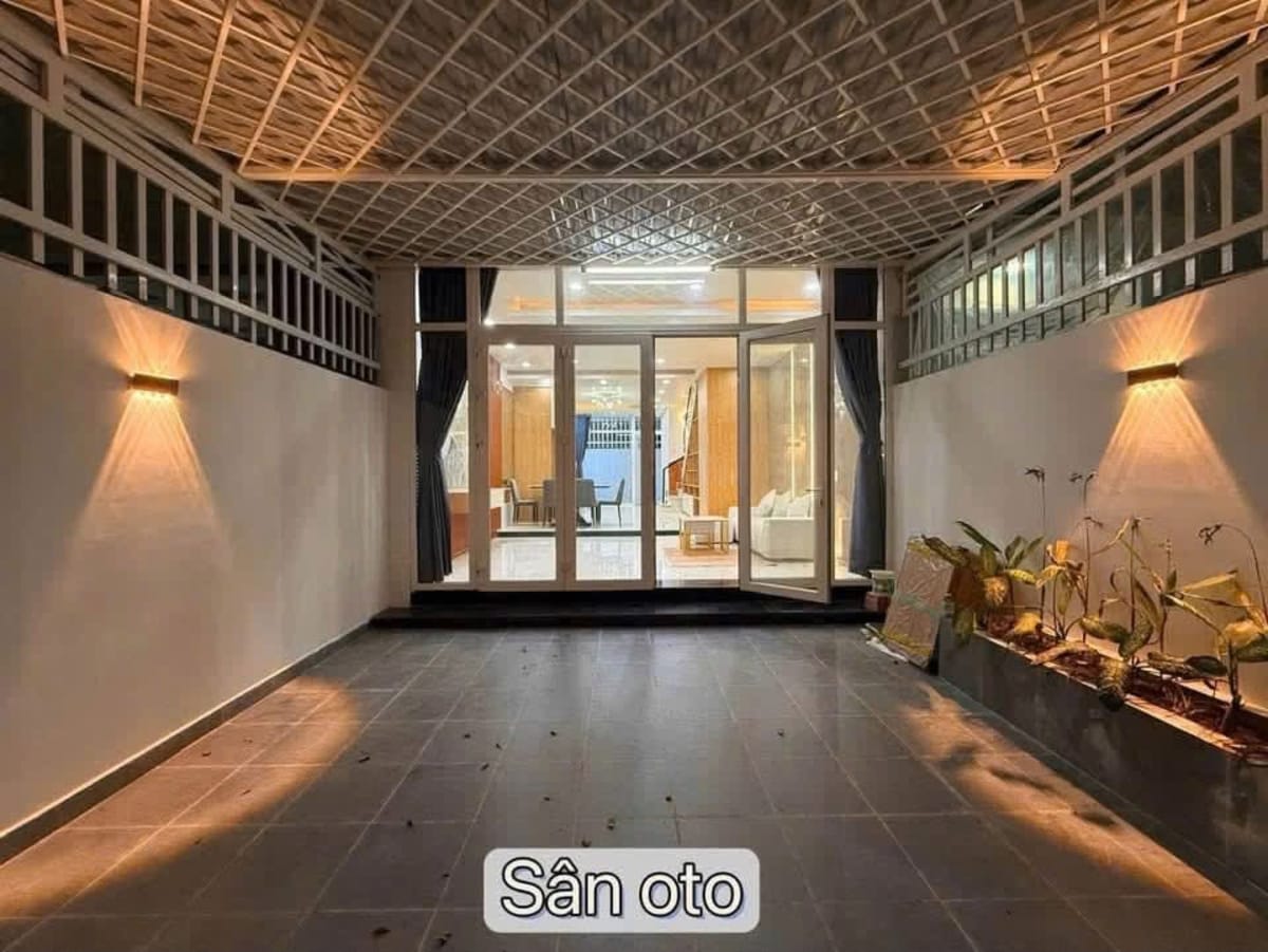 Cho thuê nhà mặt tiền Chu Huy Mân, KĐT Phú Cường - 3PN - 7 Triệu/Tháng