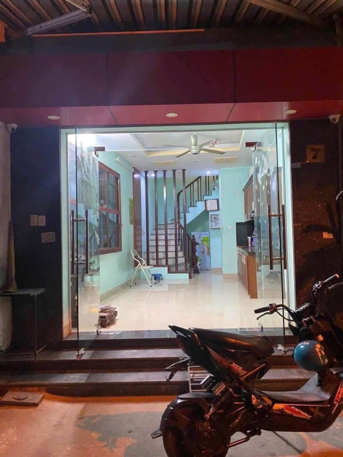 Cho thuê nhà riêng ngõ 1194 Láng Thượng, Đống Đa - 35m² - 15 triệu/tháng