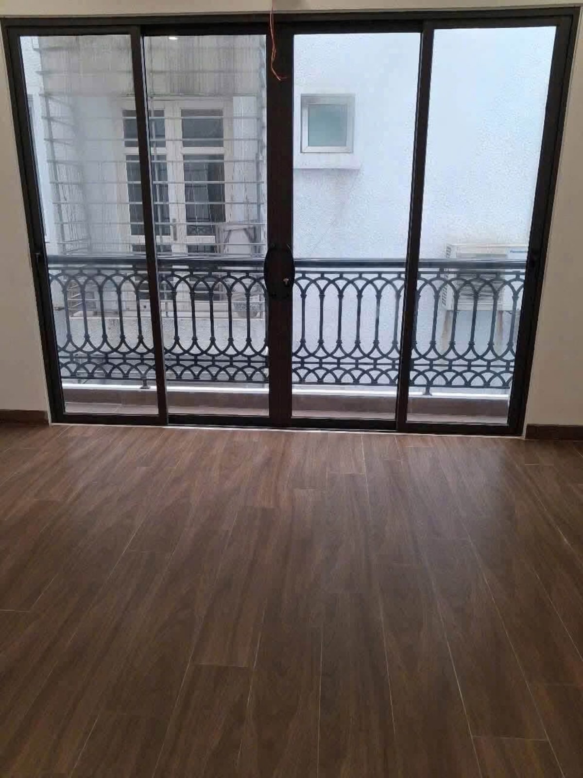 Cho thuê nhà ngõ 89 Lạc Long Quân, Tây Hồ - 40m² - 16 triệu/tháng