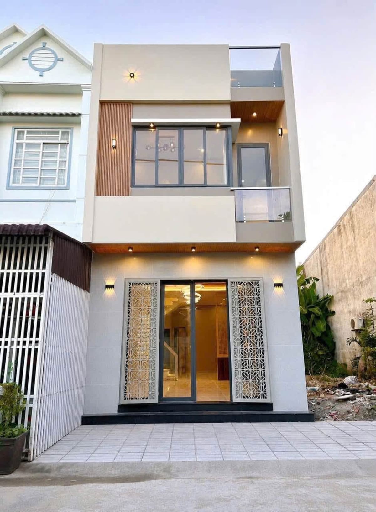 Bán nhà mặt tiền đường Đặng Thái Mai, Rạch Giá - 76m² - 2.98 Tỷ