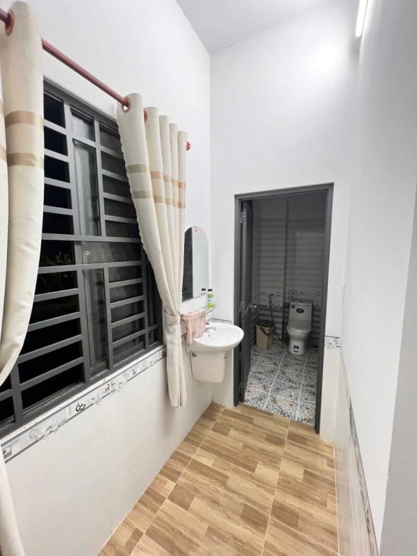 Cho thuê nhà trệt lầu đường D16 KDC Hồng Loan, Hưng Thạnh - 10 Triệu/tháng