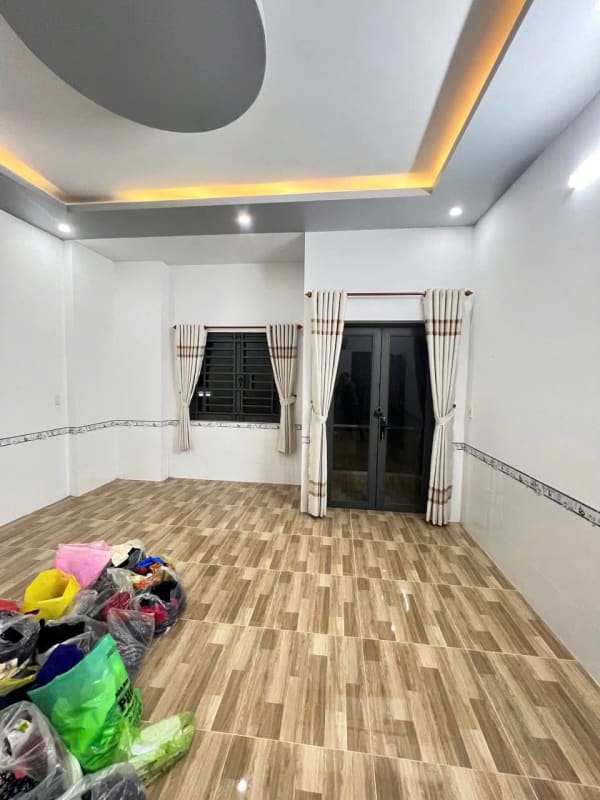 Cho thuê nhà trệt lầu đường D16 KDC Hồng Loan, Hưng Thạnh - 10 Triệu/tháng