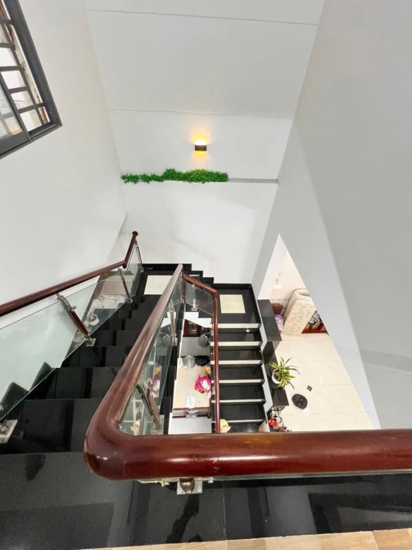Cho thuê nhà trệt lầu đường D16 KDC Hồng Loan, Hưng Thạnh - 10 Triệu/tháng