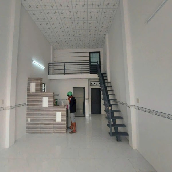 Cho thuê nhà 1 trệt 1 lửng đường Lê Văn Sô, Bình Thuỷ - 5 Triệu/Tháng