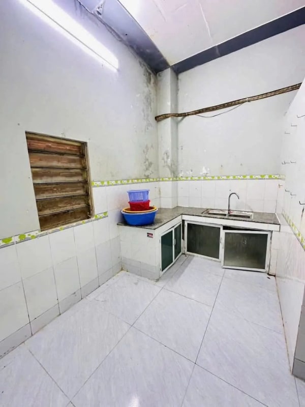 Cho thuê nhà 2 phòng ngủ hẻm Nguyễn Văn Linh, Tân An - 4 Triệu/Tháng