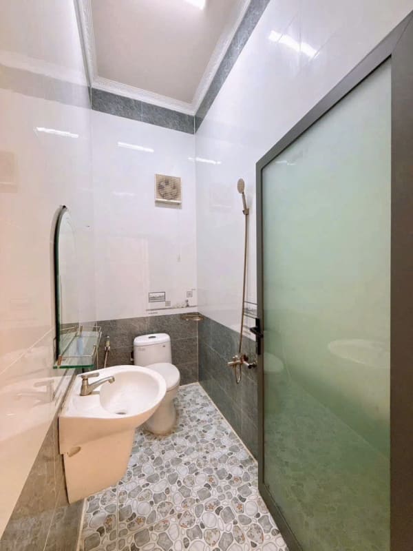 Bán nhà 1 trệt 1 lầu hẻm 9 Phạm Ngọc Hưng, Cái Khế - 40m² - 2.19 Tỷ