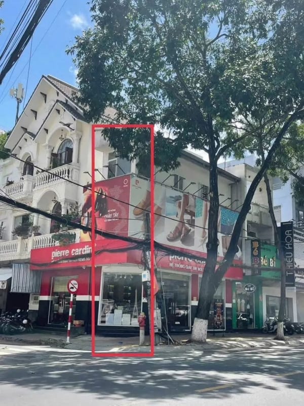 Bán nhà góc 2 mặt tiền Nguyễn Trãi, Ninh Kiều - 25m² - 5.7 Tỷ
