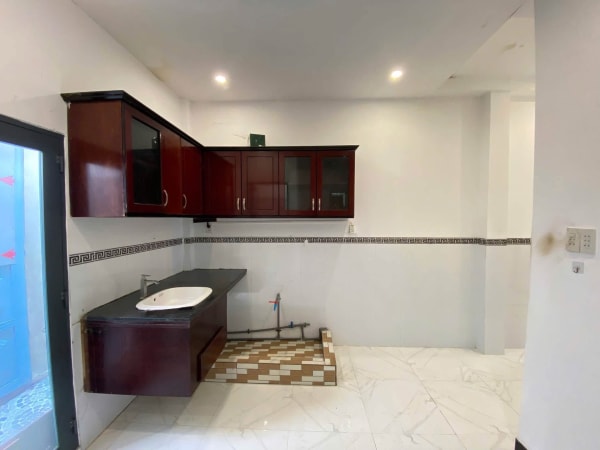 Cho thuê nhà mặt tiền đường Trần Huy Liệu, Vĩnh Lạc, Rạch Giá - 90m² - 6 Triệu/Tháng