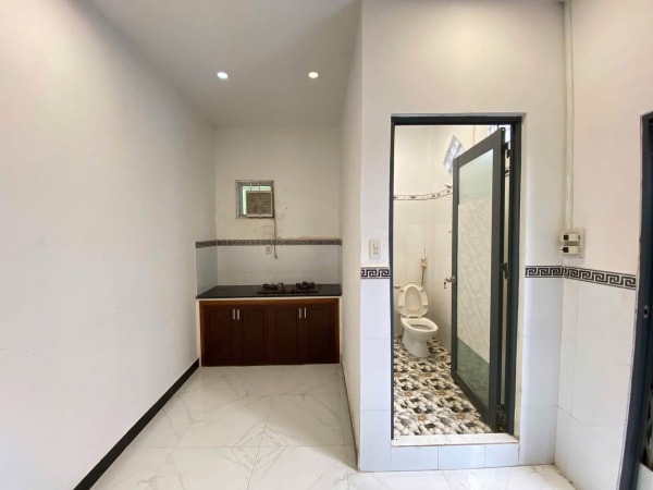 Cho thuê nhà mặt tiền đường Trần Huy Liệu, Vĩnh Lạc, Rạch Giá - 90m² - 6 Triệu/Tháng