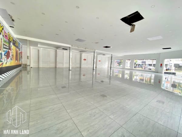 CHO THUÊ LÔ GÓC MẶT TIỀN ĐƯỜNG 3 THÁNG 2 RẠCH GIÁ,AN GIANG
💰💰𝐆𝐢á 𝐓𝐡𝐮ê : 100triệu / tháng ( t...