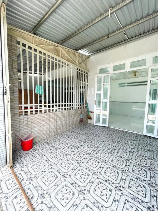 Cho thuê nhà nguyên căn 2 phòng ngủ tại Hưng Phú - 4 triệu/tháng