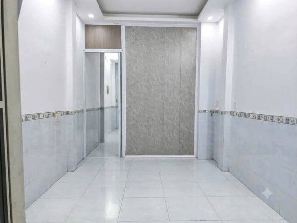 Cho thuê nhà nguyên căn Hoàng Hoa Thám, Bình Thạnh - 4PN - 16.5 Triệu