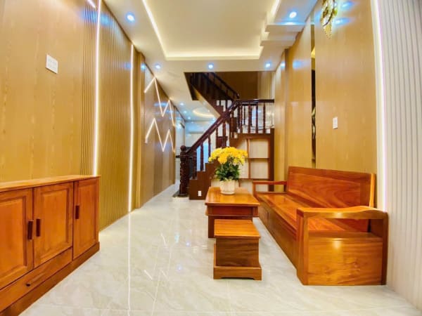 Cho thuê nhà trệt lầu Hẻm 90 Hùng Vương, Thới Bình - 6 Triệu/tháng