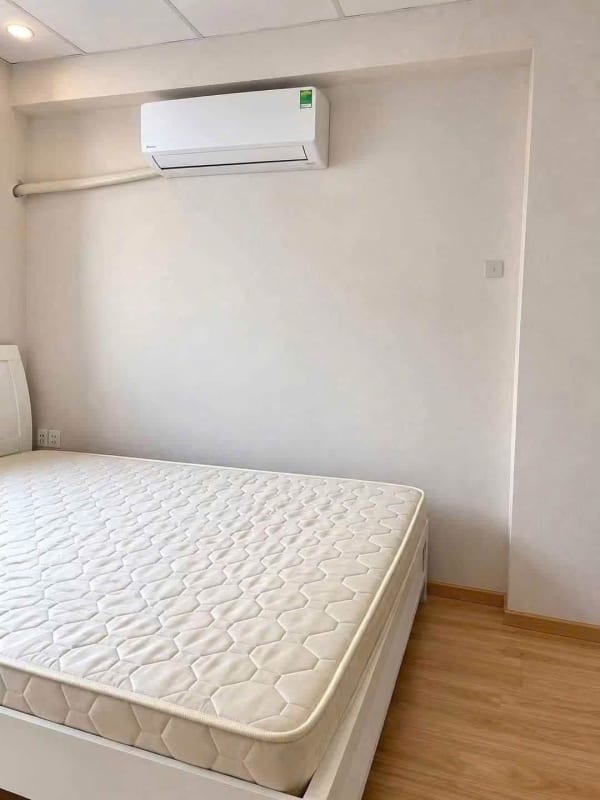 Cho thuê nhà nguyên căn Lê Văn Duyệt, Bình Thạnh - 11 triệu/tháng