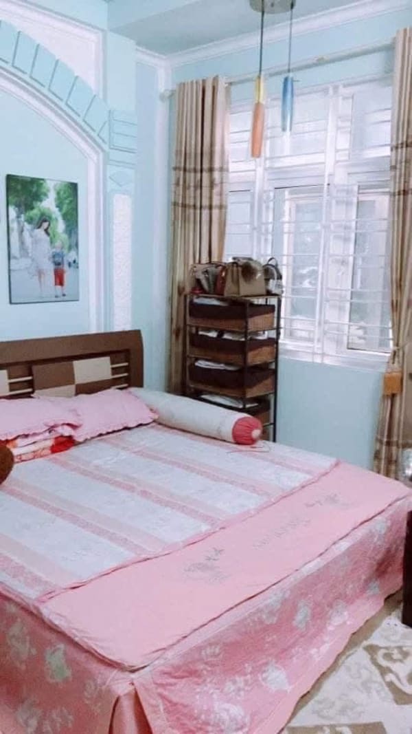 Cho thuê nhà nguyên căn 4 tầng tại Nguyễn Đức Cảnh, Hoàng Mai - 7 triệu/tháng