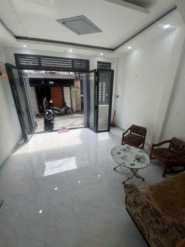 Cho thuê nhà mới Vườn Lài, Tân Phú - 2PN - 11 Triệu/Tháng