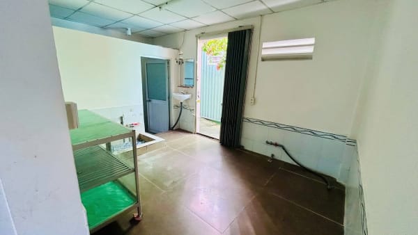 Cho thuê nhà nguyên căn gần Nguyễn Trung Trực - 3 Triệu/Tháng