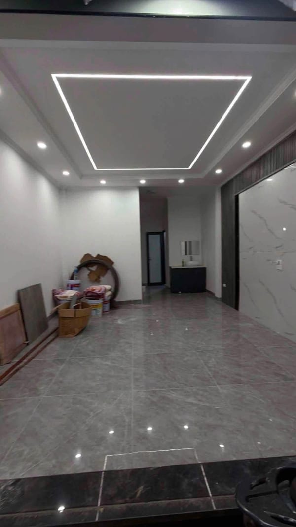 Cho thuê nhà nguyên căn ngõ 44 Nguyên Khiết, Hoàn Kiếm - 35m² - 13 triệu