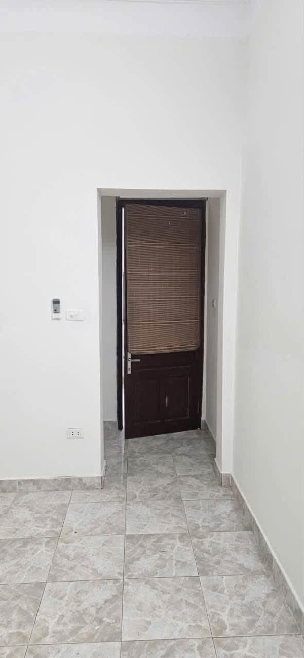 Cho thuê nhà tại ngõ 2 Phố Tây Sơn, Đống Đa - 120m² - 10.5 Triệu/Tháng