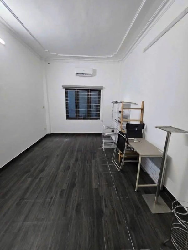 Cho thuê nhà nguyên căn ngõ 13 Yên Hoà, Cầu Giấy - 30m² - 13 triệu/tháng
