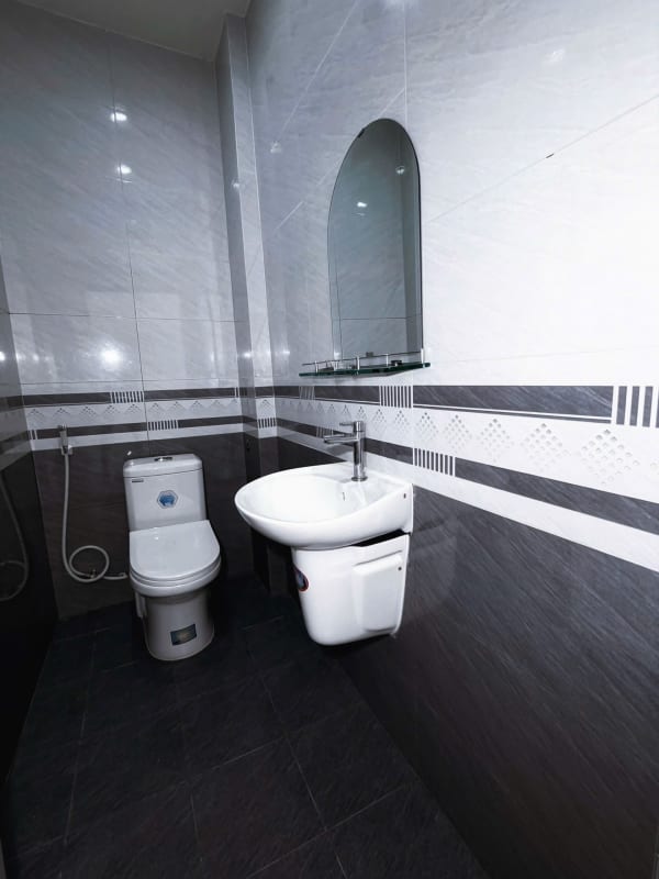 Bán nhà trệt lầu Hẻm 132 Nguyễn Thị Minh Khai, Tân An - 3.55 Tỷ