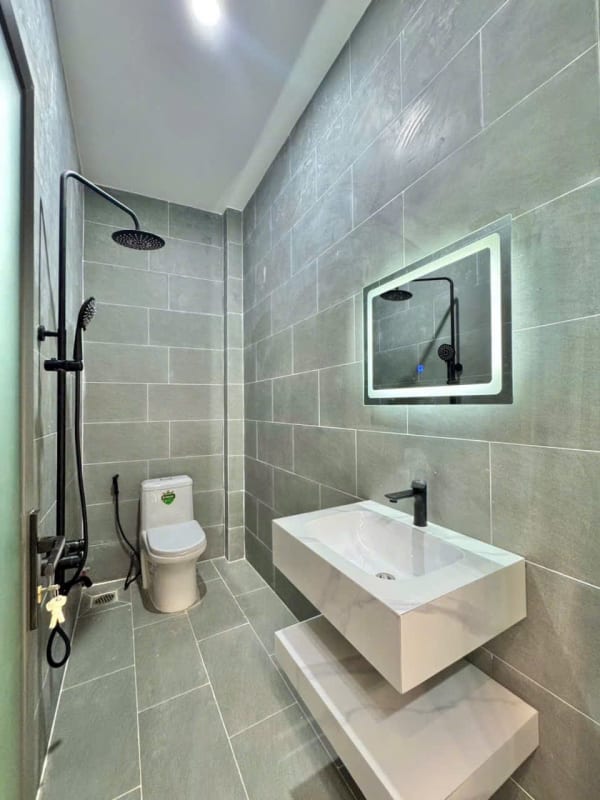 Bán nhà 1 trệt 1 lầu góc 2 mặt tiền Nguyễn Thị Tồn, Bình Thuỷ - 50m² - 3.25 Tỷ