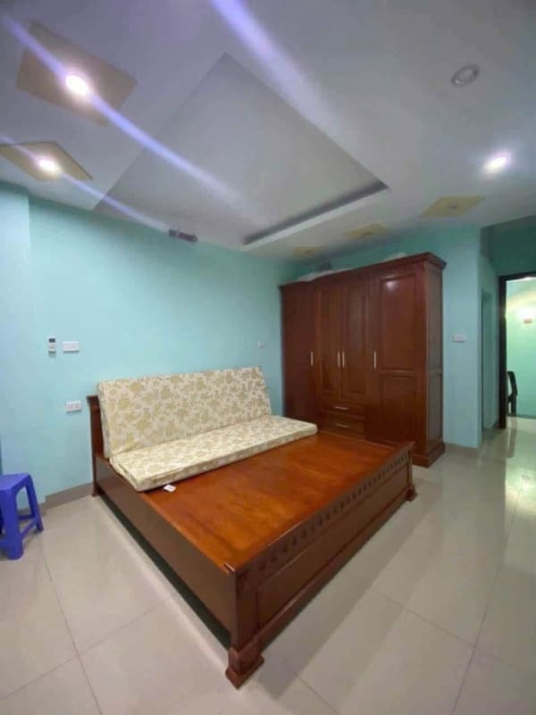 Cho thuê nhà riêng ngõ 1194 Láng Thượng, Đống Đa - 35m² - 15 triệu/tháng