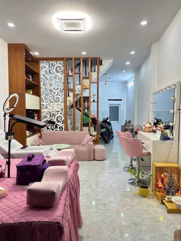 Cho thuê nhà nguyên căn Hoàng Văn Thụ, Phú Nhuận - 36m² - 15 triệu