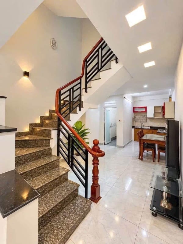 Cho thuê nhà 3PN tại Đỗ Tấn Phong, Phú Nhuận - 15 triệu/tháng