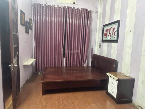 Cho thuê nhà Vương Thừa Vũ, Thanh Xuân - 30m² 4 tầng - 10 triệu/tháng