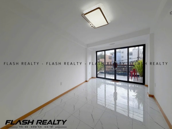 Cho thuê nhà mới mặt tiền Phan Văn Trị, Bình Thạnh - 63m² - 40 triệu/tháng