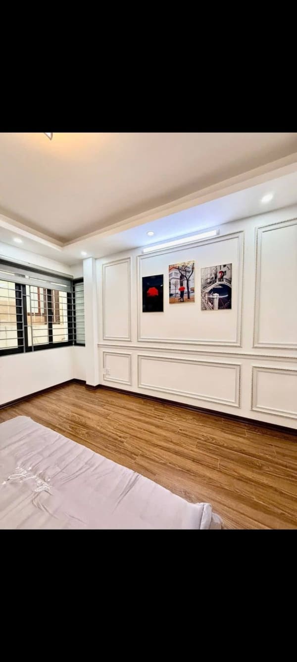 Cho thuê nhà nguyên căn 5 tầng tại Hoàng Mai - 33m² - 9 Triệu/tháng