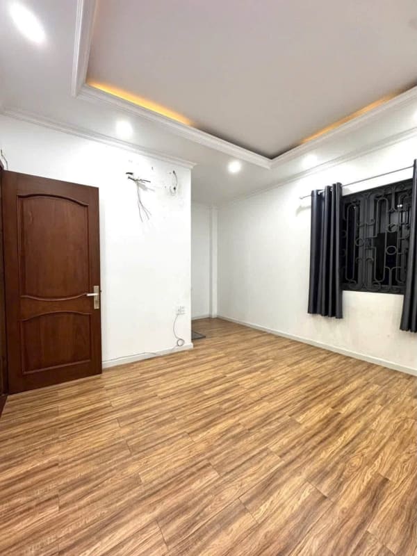 Cho thuê nhà hẻm Hương Lộ 2, Bình Trị Đông A - 4PN 5WC - 15 Triệu/Tháng