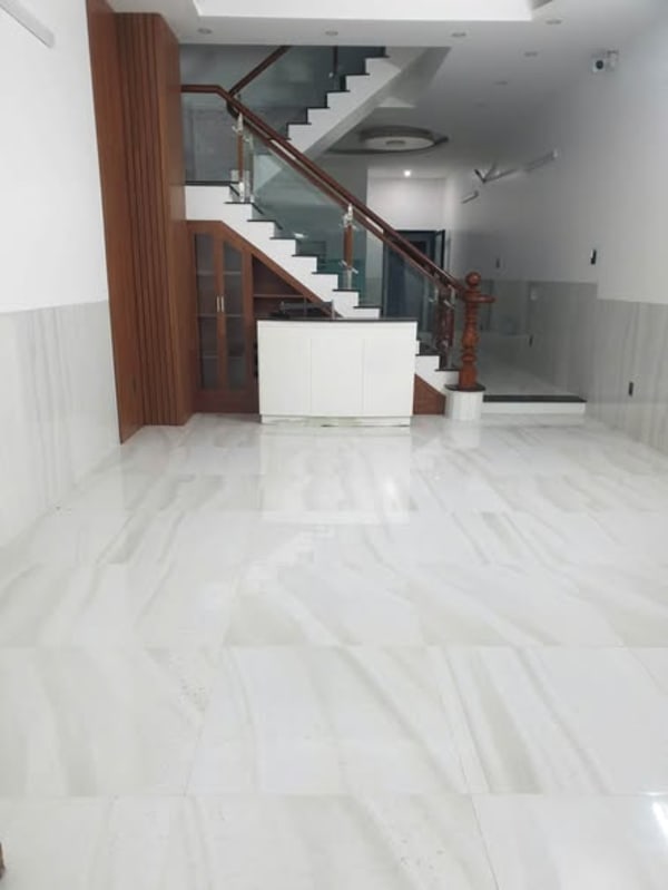 Cho thuê nhà trệt 3 lầu mới 100% tại KDC Hưng Phú - 20 triệu/tháng