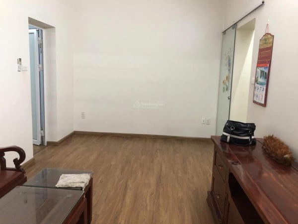 Cho thuê căn hộ tập thể Võ Thị Sáu, Hai Bà Trưng 100m² 9 triệu/tháng