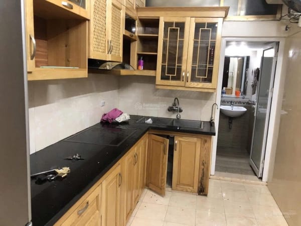 Cho thuê căn hộ tập thể Võ Thị Sáu, Hai Bà Trưng 100m² 9 triệu/tháng