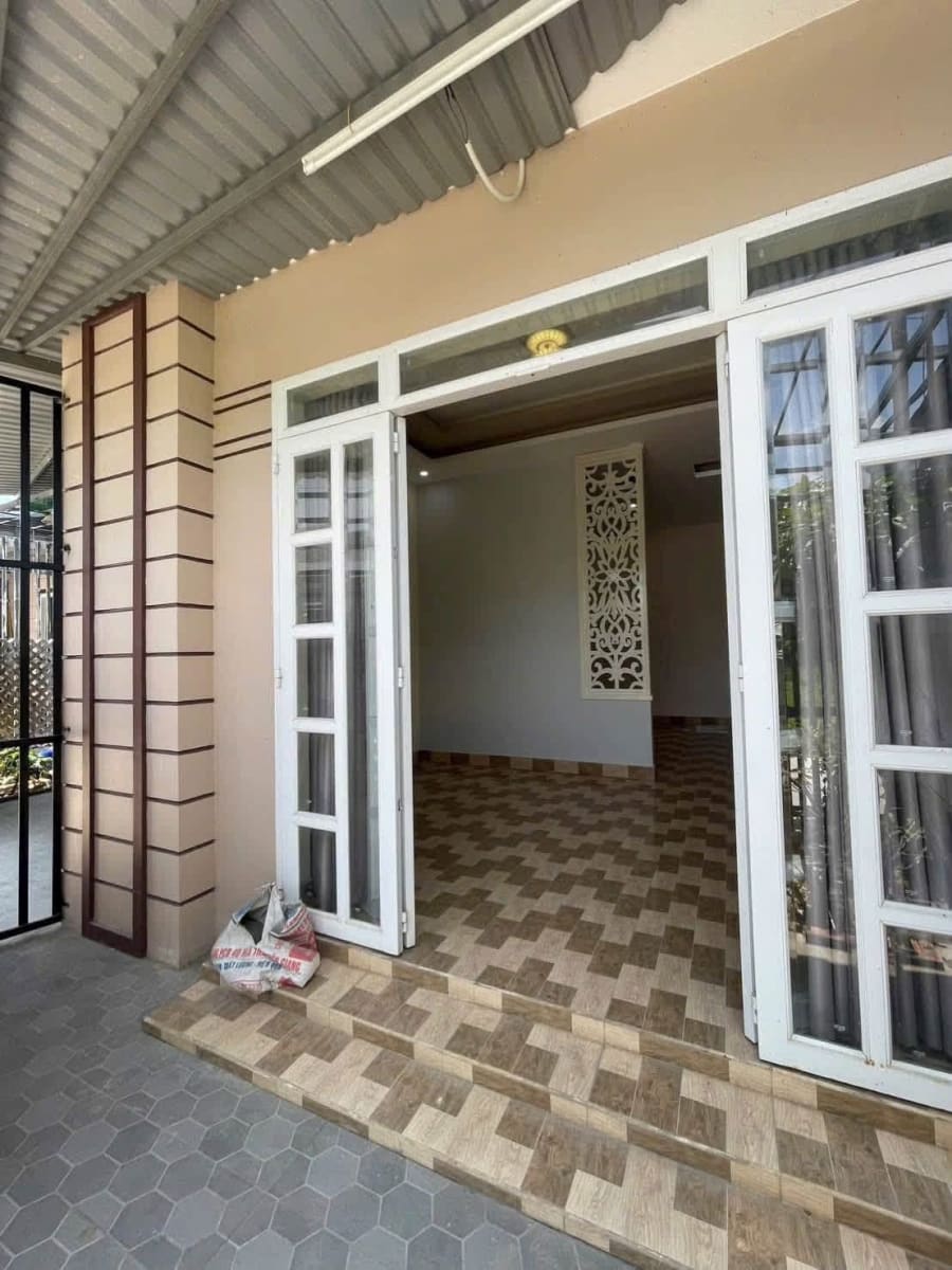 Cho thuê nhà hẻm Trương Định, có nội thất cơ bản - 3.7 Triệu/Tháng — ảnh 3