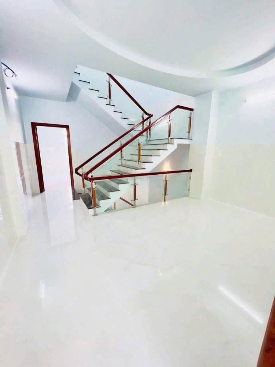 Cho thuê nhà trệt 2 lầu mặt tiền Nguyễn Văn Cừ, An Bình - 18 Triệu/Tháng — ảnh 2