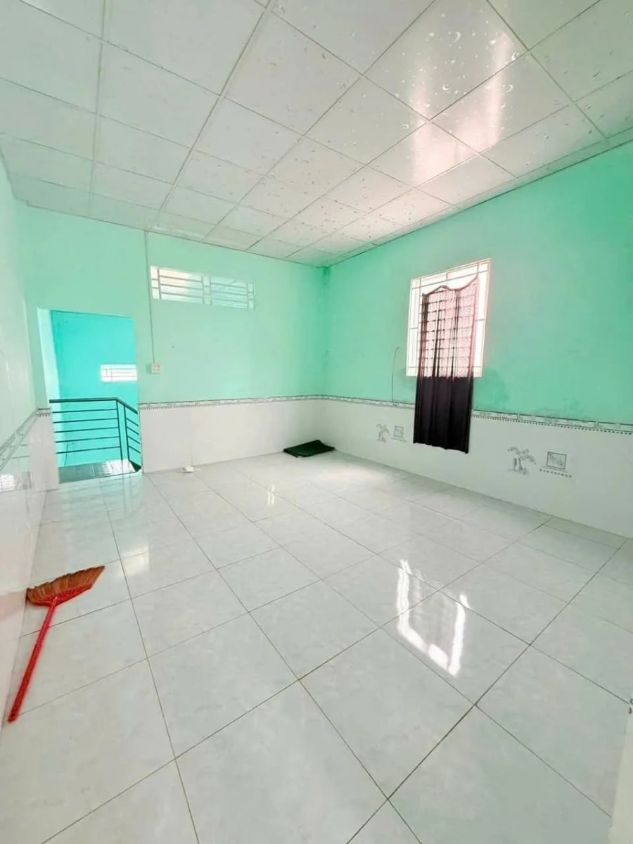Cho thuê nhà 2 phòng ngủ hẻm Trần Quang Diệu, Bình Thủy - 5.2 Triệu/Tháng — ảnh 2