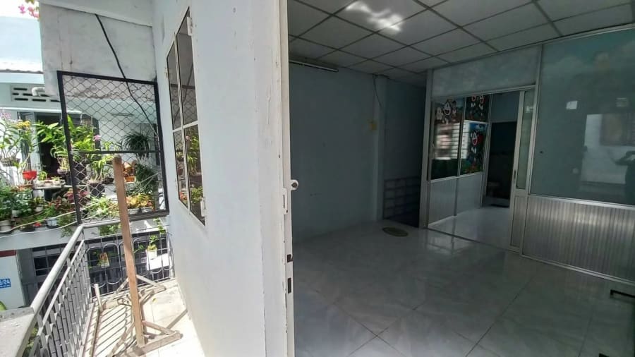 Cho thuê nhà 2 phòng ngủ Nguyễn Việt Hồng, Ninh Kiều - 4 Triệu — ảnh 2