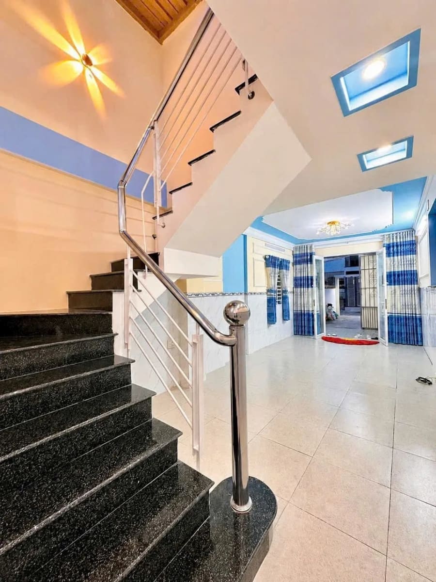 Bán nhà 2 lầu 50m² gần trường Châu Văn Liêm - 2.25 Tỷ — ảnh 2